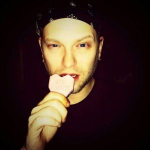 Meet your Posher, Carl william